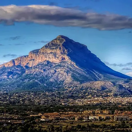 Villa Limon - Tropical Oasis With Private Pool