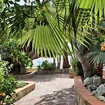 Βίλα Limon - Tropical Oasis With Private Pool Γιαβέα